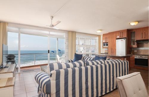 Shaka's Rock Apartment | Chakas Cove 34