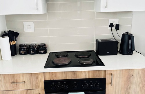 Boksburg Apartment | Charming 1-bedroom apartment in Boksburg near OR Tambo International Airport