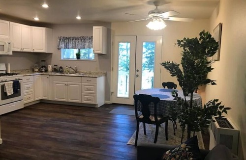 Nevada City Apartment | Charming 1 Bedroom Haven in the Trees