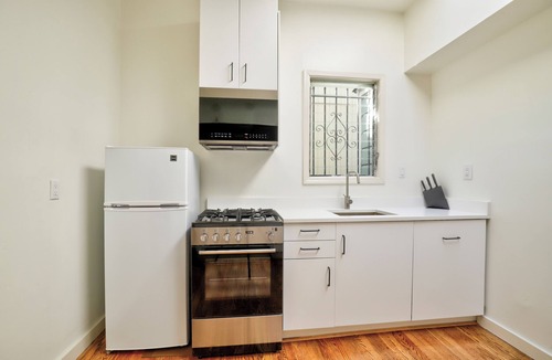 Mission District Cottage | Charming 2BR Mission Cottage - Walk to Tartine!