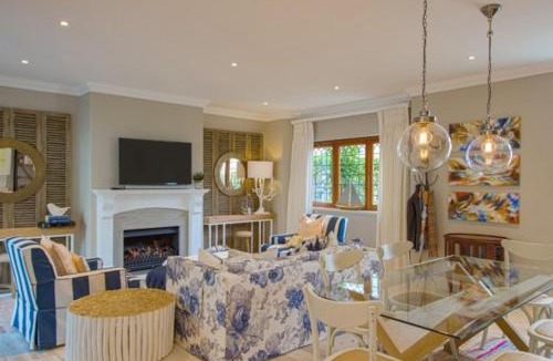 Kalk Bay House | Charming Coastal Townhouse at The Majestic