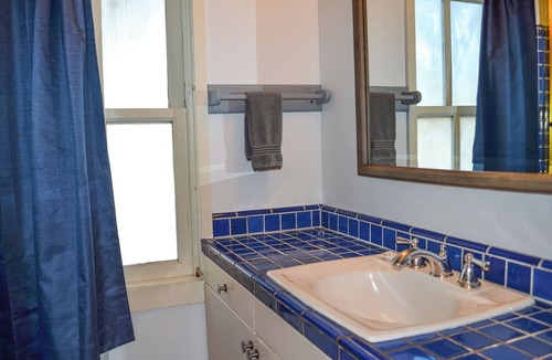 Mendocino Apartment | Charming Cottage in the heart of Mendocino Village