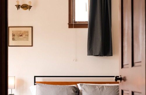 Mendocino Apartment | Charming Cottage in the heart of Mendocino Village