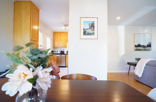 Barron Park House | Charming Family Friendly 4BR - 7 Min to Stanford
