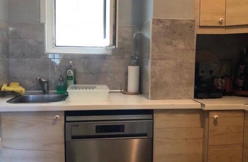 Arnavutkoy Apartment | Charming Flat w Balcony in Besiktas