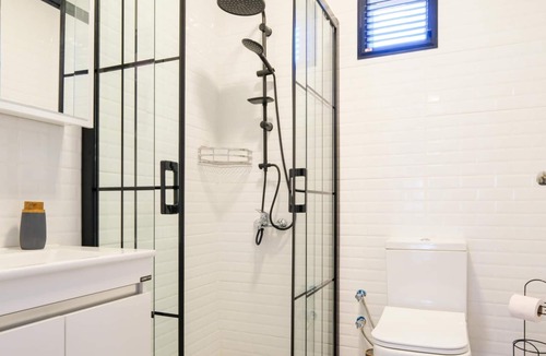 Ozbek Koyu Villa | Charming Flat w Balcony 15 min to Urla Art Street
