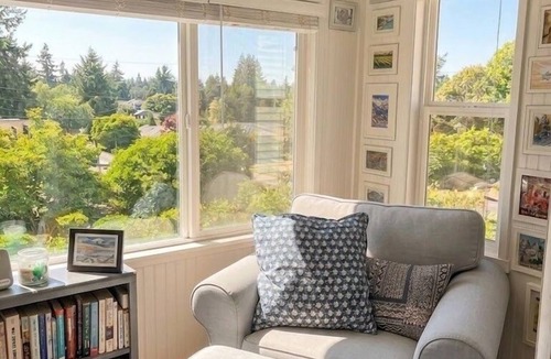 Aptos House | Charming, light-filled home - walk to the beach!