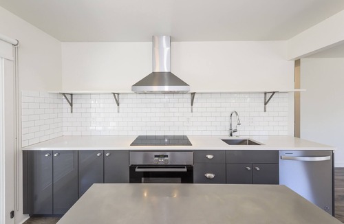 Healdsburg Cottage | Charming Matheson Modern Townhome 2 Blocks from Healdsburg Plaza