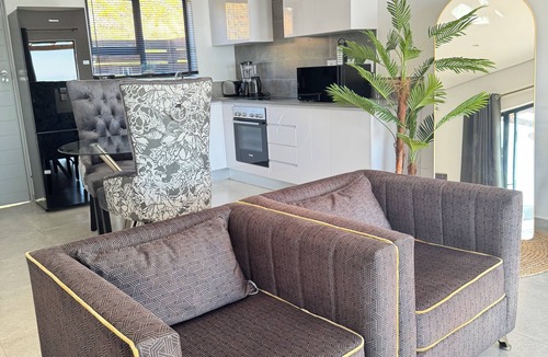 Hilton House | Charming Peaceful Hilton 2-Bed Home