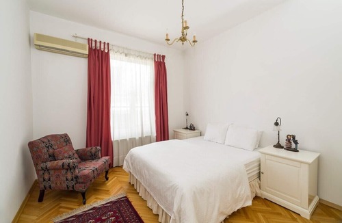Cihangir Apartment | Charming two bedroom spacious 120sq m