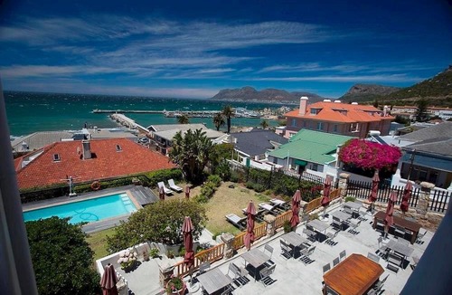 Kalk Bay Hotel | Chartfield Guesthouse