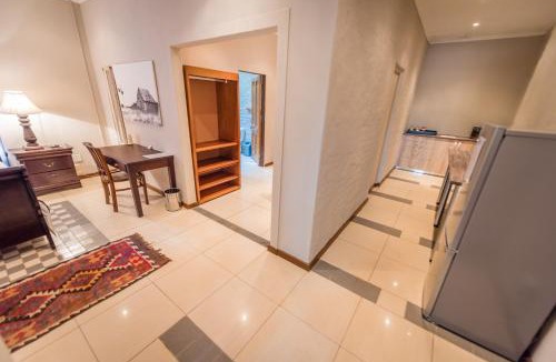 Piet Retief Bed & Breakfast | Chateau B&B