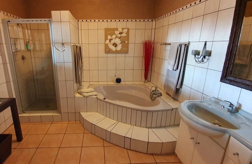 Hazyview House | Chestnut Country Lodge