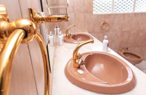 Germiston House | CHIC Guest House & Solar system accommodations