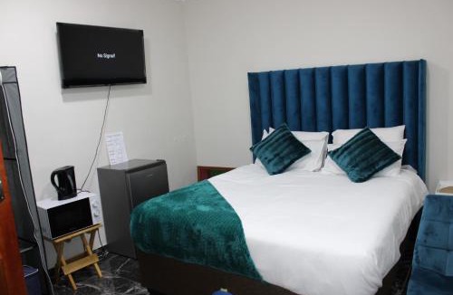 Germiston House | Chic Guest House