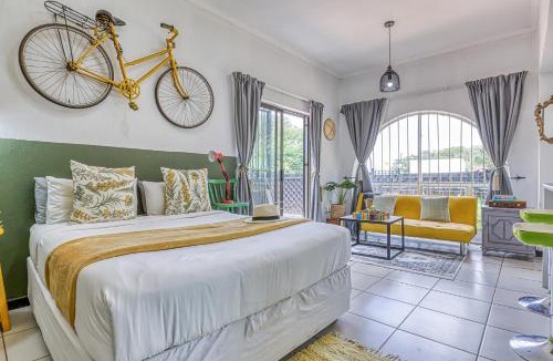 The Reeds Apartment | Chic Midtown Studio-1 Bed-solar-pool-fibre-samrand
