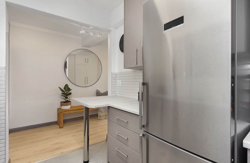 Somerset West Apartment | Cisterama 102 - Two Bedroom Apartment, Sleeps 4