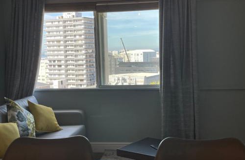 Three Anchor Bay Apartment | CJ’s OceanCityView Modern Secure 1 bed apartment