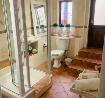 Claremont Apartment | Claremont Suite