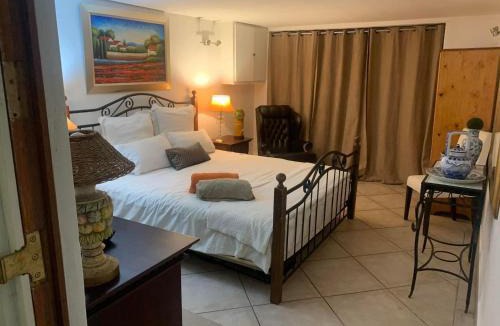 Claremont Apartment | Claremont Suite