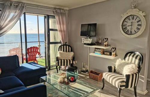 Gonubie Apartment | Classy Beach Apartment