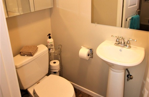Blossom Valley House | Clean Bright Home in Ideal Location with EV Charger