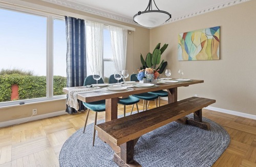 Westlake House | Clean & Spacious Home with an Ocean View near SF