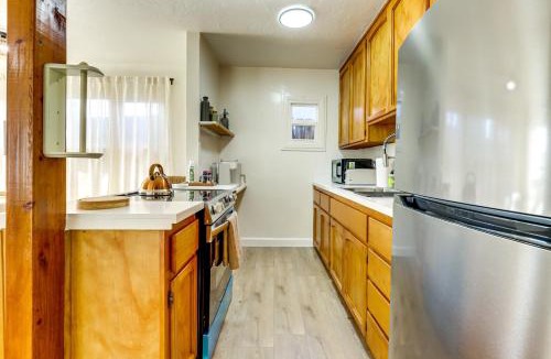 Lakeport House | Clear Lake Living! Pet-Friendly Gem w/Fenced Yard