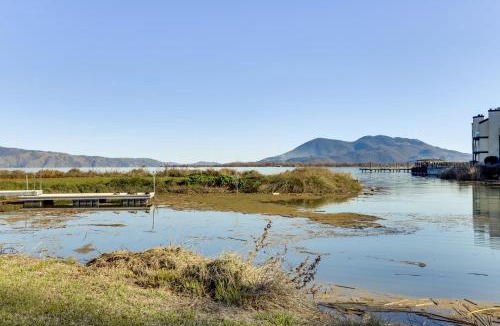 Lakeport House | Clear Lake Living! Pet-Friendly Gem w/Fenced Yard