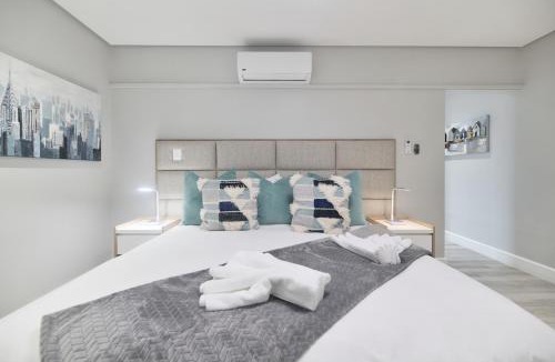 L'Agulhas House | Cliff Haven