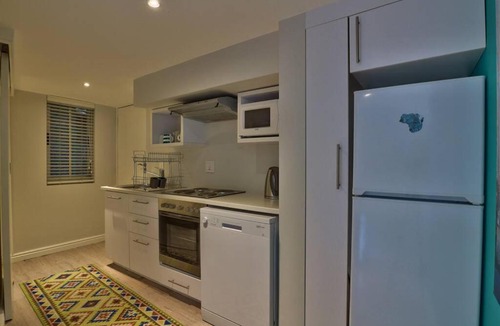 Clifton Apartment | Clifton 1st Beach Studio