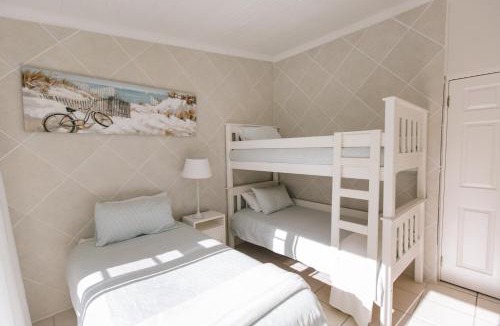 Kei Mouth House | Clifton Cottage
