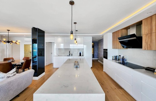 Clifton Apartment | Clifton Luxury Ocean & Mountain View Apartment