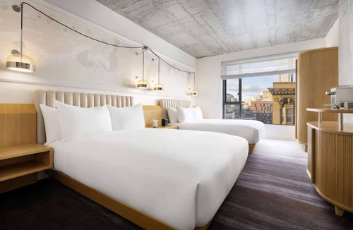 Tenderloin Hotel | Close to Moscone Center + Rooftop Restaurant & Bar
