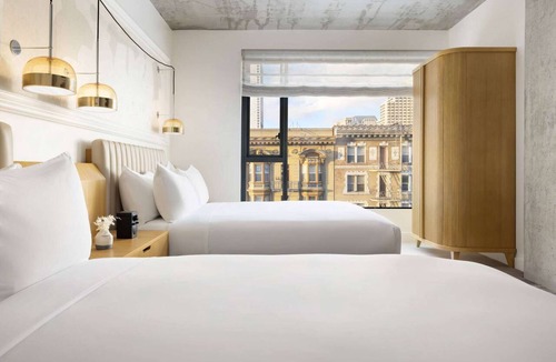 Tenderloin Hotel | Close to Moscone Center + Rooftop Restaurant & Bar