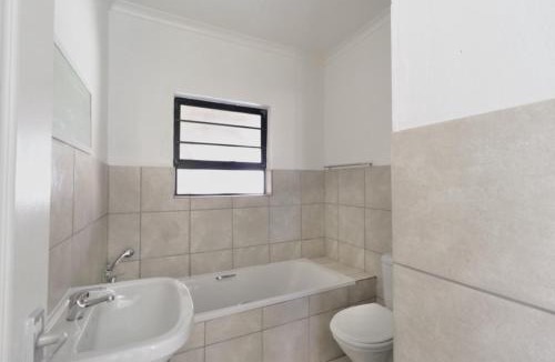 Benoni Apartment | Cloveridge 104