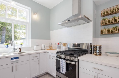 El Granada House | Coastal Estate w/Hot Tub, Ocean Views, Walk to Beach, Restaurants & More.