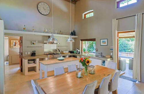 Eastcliff Villa | Coastal Mellows | A piece of Italy | Near town centre