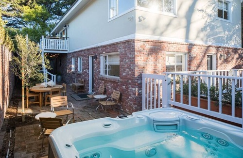 Golden Rectangle House | Coastal Retreat Along Scenic Drive and Carmel Beach