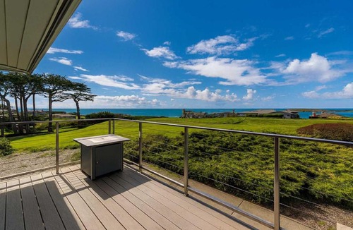 Bodega Bay House | Coastal Tee Lodge by Sonoma Stays - Ocean Views