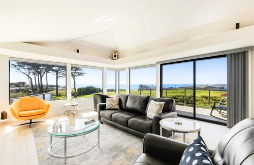 Bodega Bay House | Coastal Tee Lodge by Sonoma Stays - Ocean Views