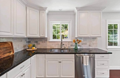 El Granada House | Coastside Haven-Modern 5BR, Walk to Beach, Firepit