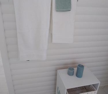 Lambert's Bay Villa | CoCo de Mer - Self Catering Log 2