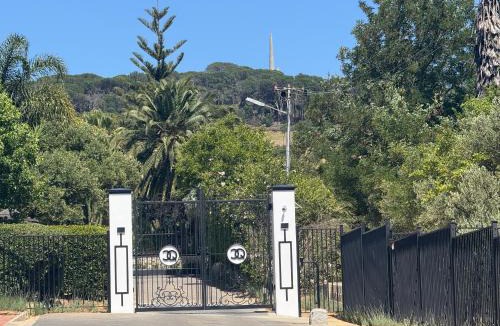 Paarl House | Coco Queen