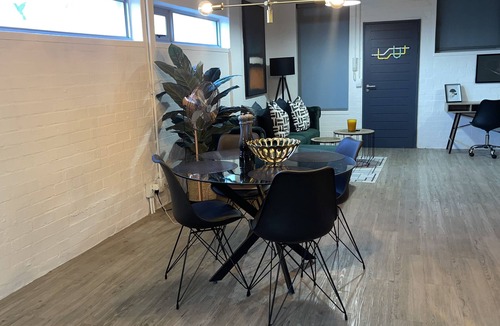 Salt River Apartment | Coco Swift No4