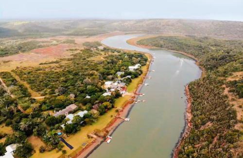 Buffalo City House | Coelacanth Sea & River Lodge