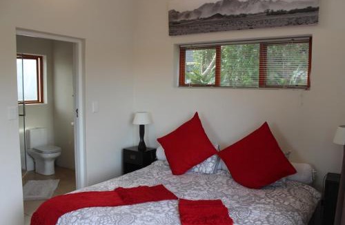 Paradise Apartment | Collins Cottage in Paradise