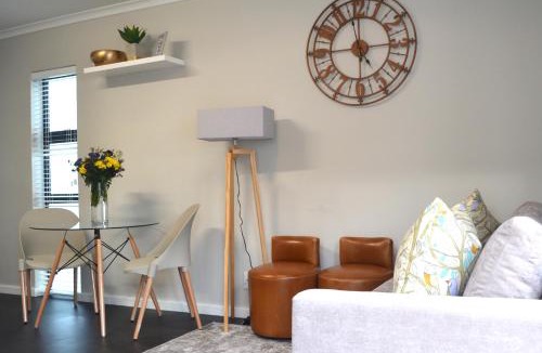 Trawal Apartment | Columbine Place
