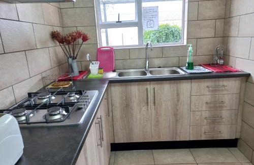 Oudtshoorn House | Come Home in Oudtshoorn Self-Catering Units