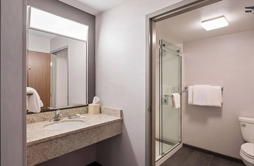 San Ramon House | Comfort and Convenience! Outdoor Pool, Free Parking, Close to Windy Hill Park!